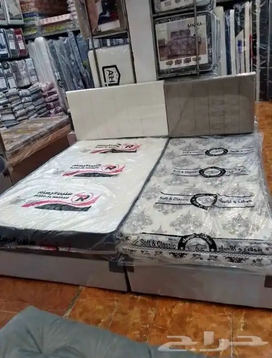 غرفة نوم كاملة  أثاث منزلي  سرير ودولاب وبطانيات 27