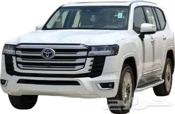 لاندكروزر L4 بنزين موديل 2025 3