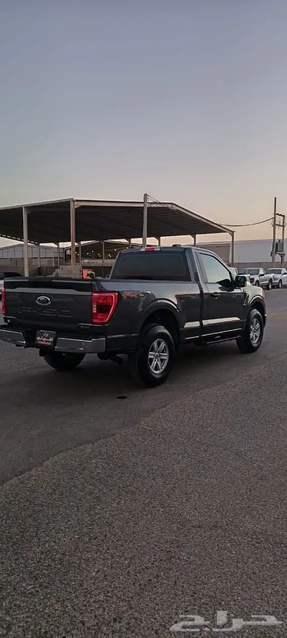 فورد F-150موديل 2023عداد 39000الف دبل دفلك 4