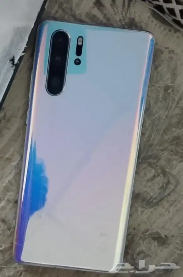 HUAWEI P30 Proمخزن 3