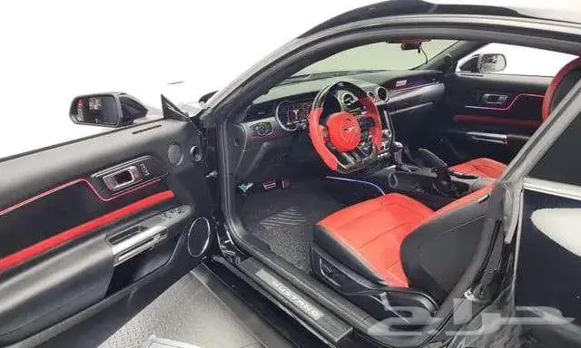 فورد - موستنج GT - 2022 13