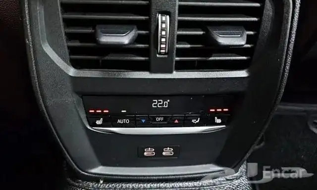 BMW 320i موديل 2021 استيراد كوريا 6