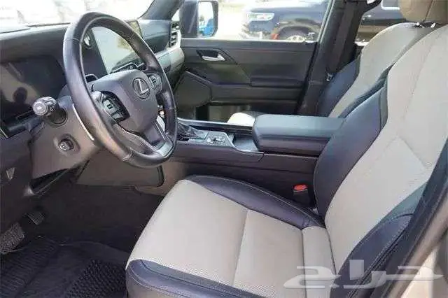 للبيع لكزس GX550 موديل 2024 Lexus GX 550 Overtrail 6