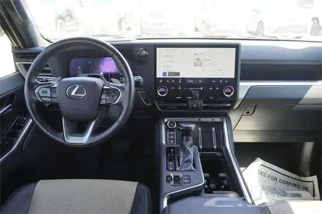 للبيع لكزس GX550 موديل 2024 Lexus GX 550 Overtrail 8