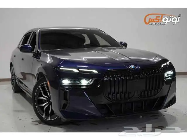 2023 بي إم دبليو 740i سيدان 2
