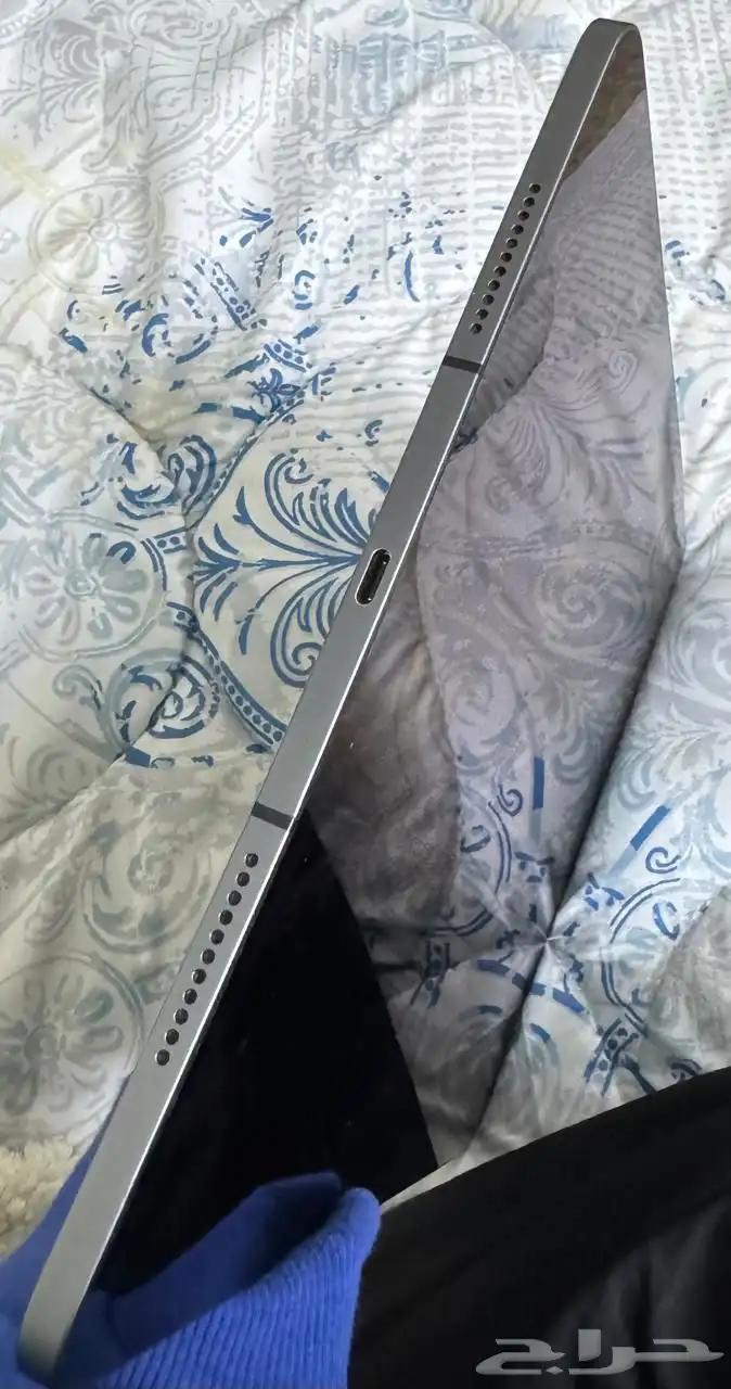 ايباد برو 12 انش 256 جيجا مع مدخل شريحه 6