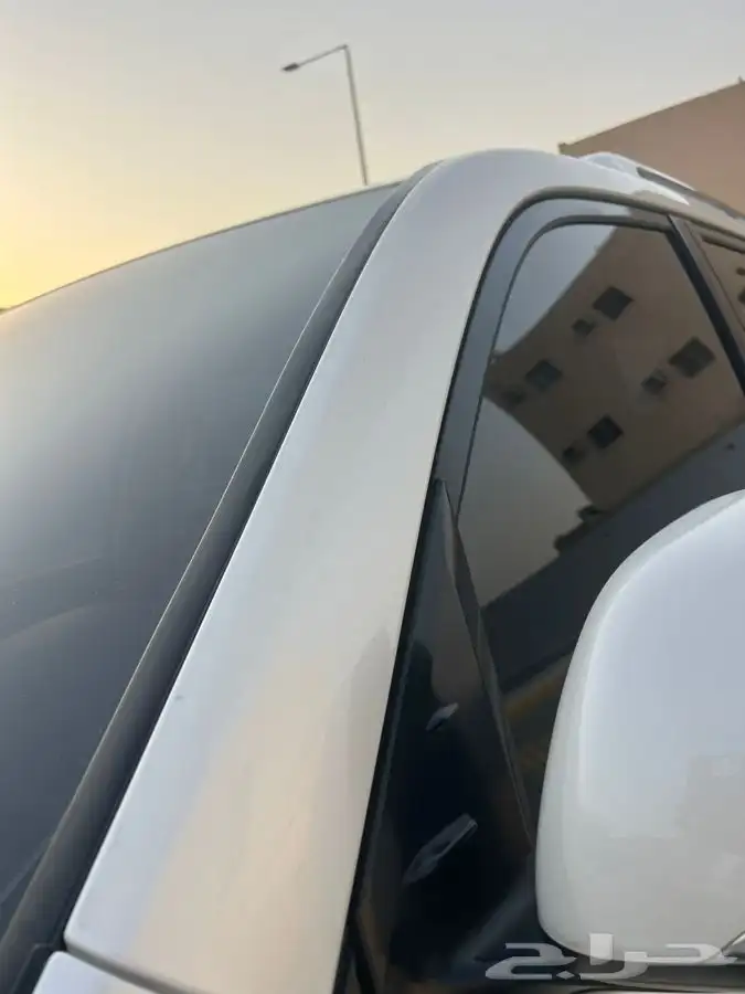 جيب لاندكرزور فل كامل 8 سلندر نظيف جدا 18