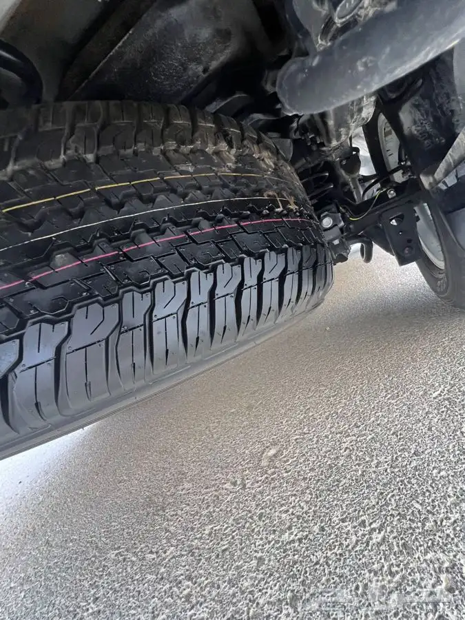 جيب لاندكرزور فل كامل 8 سلندر نظيف جدا 19