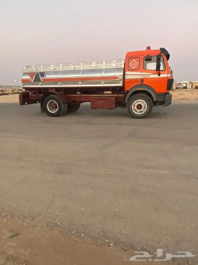 للبيع وايت اللبي مورسيدس موديل 93 1