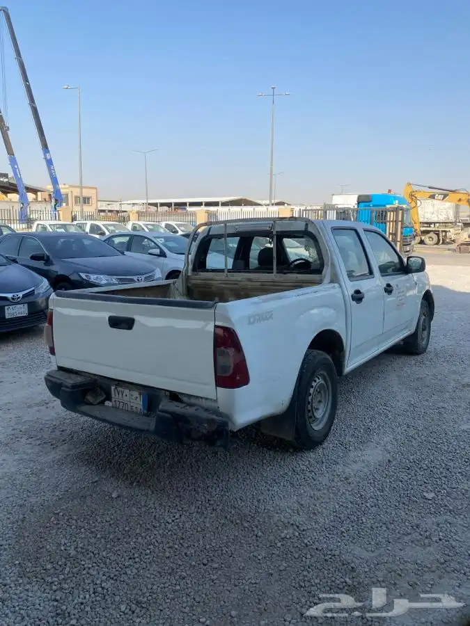 ايسوزو غمارتين موديل 2009 3