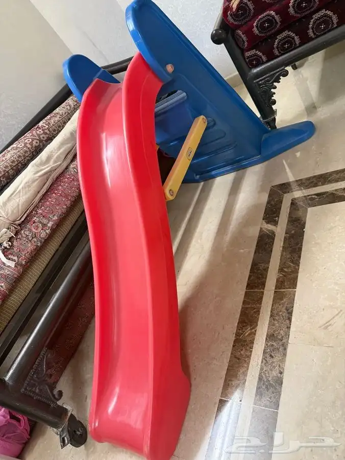 ألعاب - زحليقة وسيارة 0