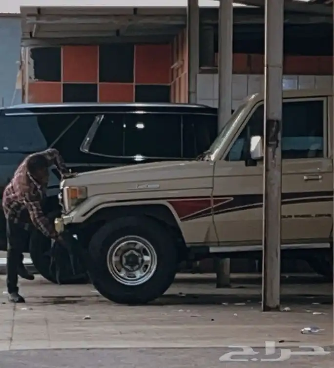 للبيع ربع مديل 90نضيف 4