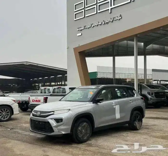 تويوتا اوربان كروزر فل كامل 5