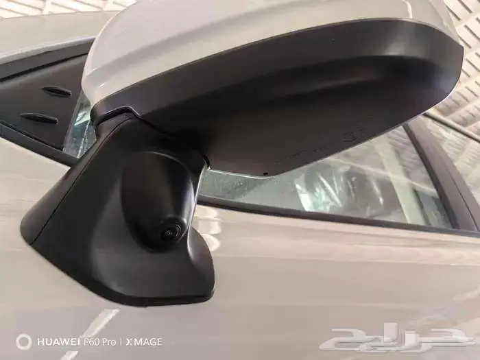 لاندكروزر L4 بنزين موديل 2025 22