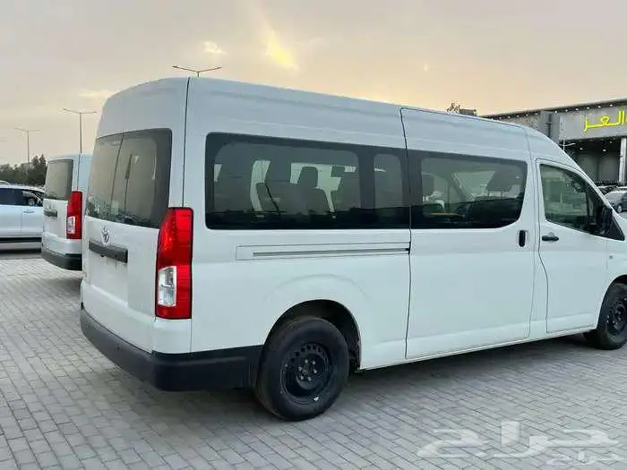 تويوتا هاي اس ركاب سقف عالي قير عادي ديزل 2025 8