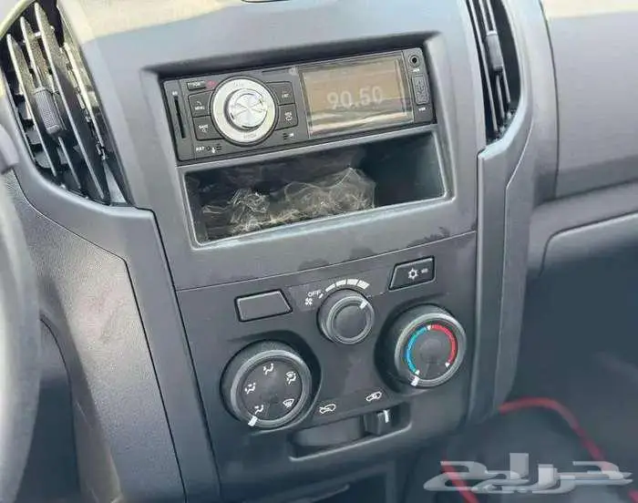 ايسوزو ديماكس غمارة 2026 بدون دبل زجاج (كهرب-عادي) 10