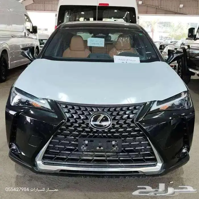 لكزز UX300 هايبرد 2024 3