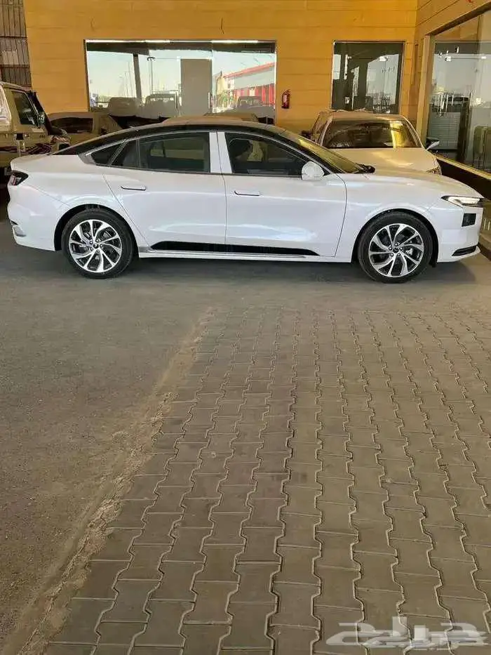 فورد تورس تيتانيوم 2026 متوفر لدي الحسن اقل سعر 2