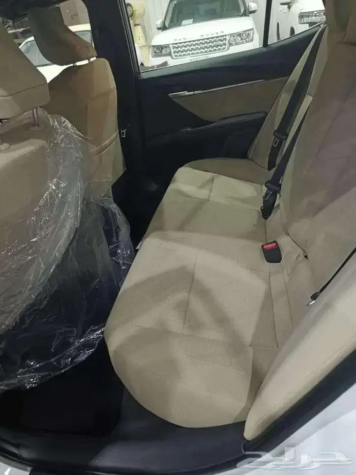 تويوتا كامري LE بنزين 2025 9