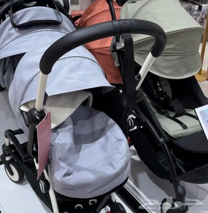 عرباية يويو لون زهري وباسينيت لون رمادي 6