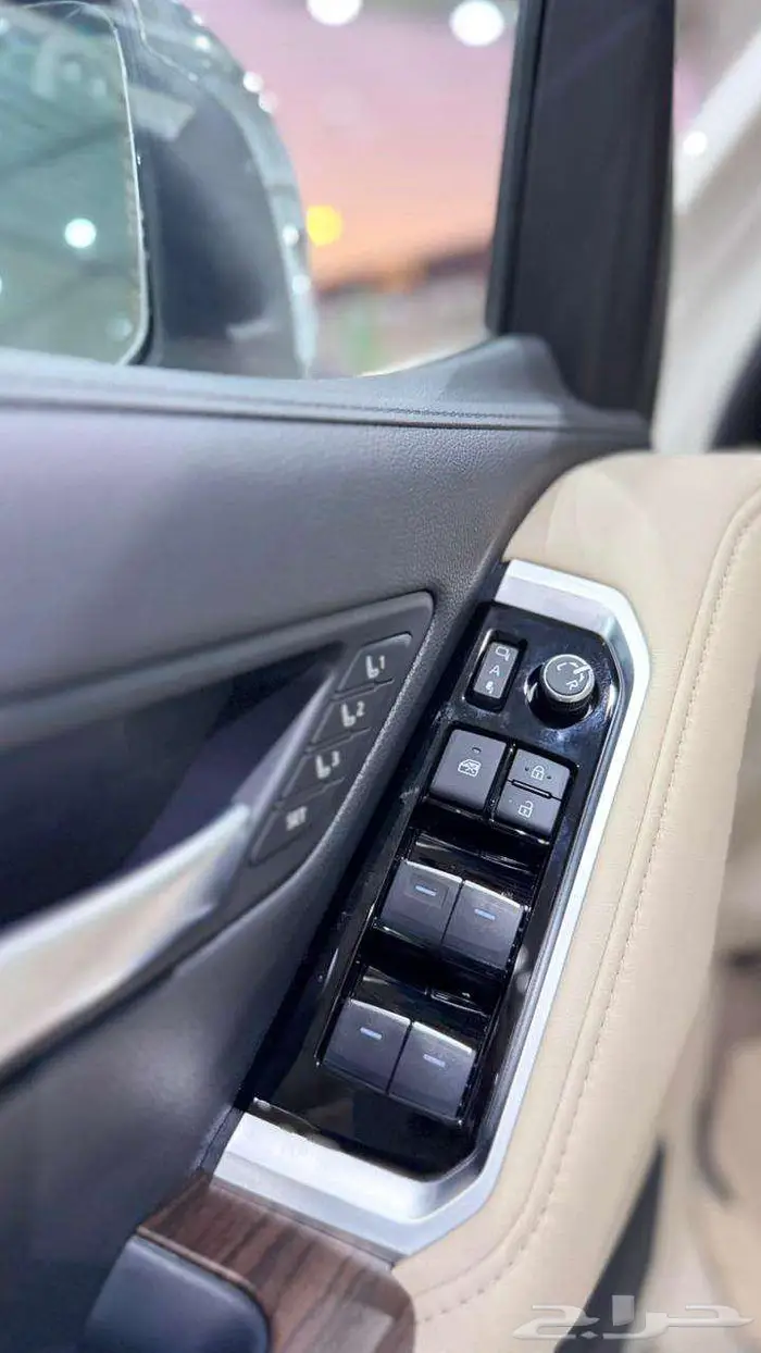 لاند كروزر VXR نص فل خليجي 2025 5