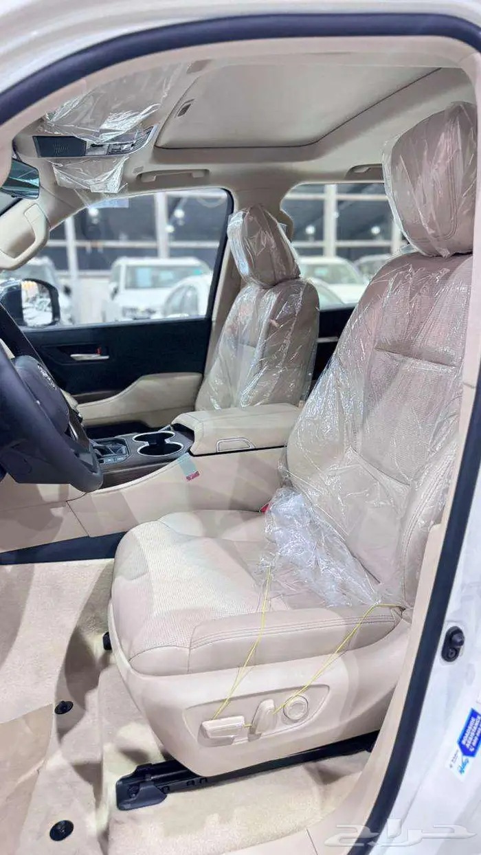 لاند كروزر VXR نص فل خليجي 2025 9