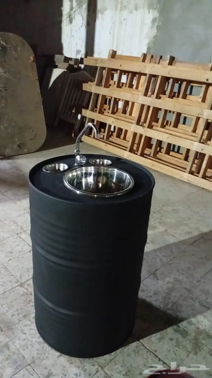 تم تنفيد أخر أعمالنا تفصيل كراسي  و طاولات و مغسله  من برميل 5