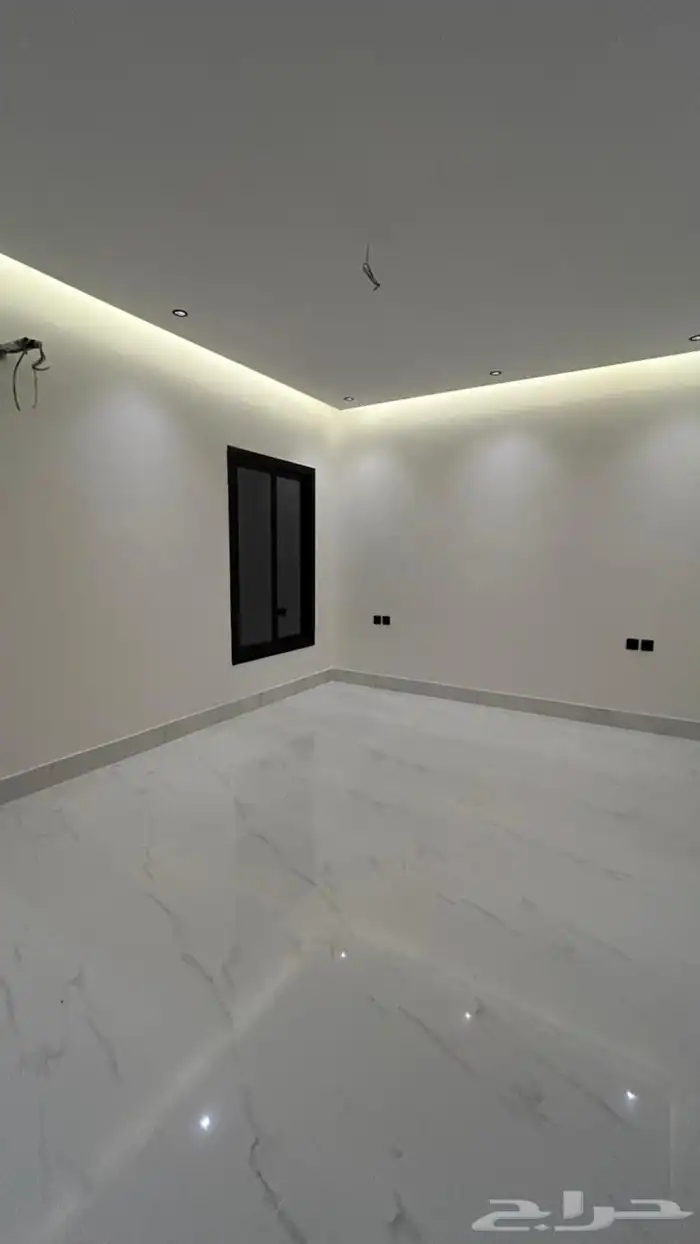 شقه تمليك 5 غرف وحوش في حي الوسام ب 650 الف 1