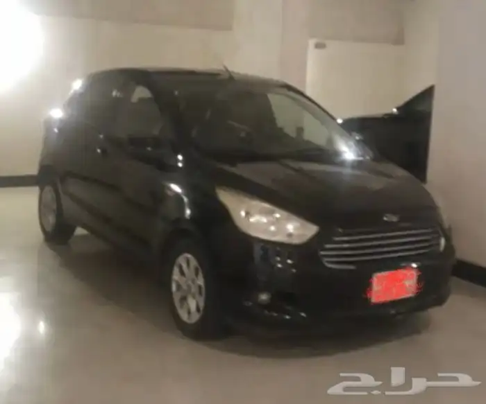 للبيع   سيارة نظيفة تحتاج إصلاح ميكانيكي بسيط 0