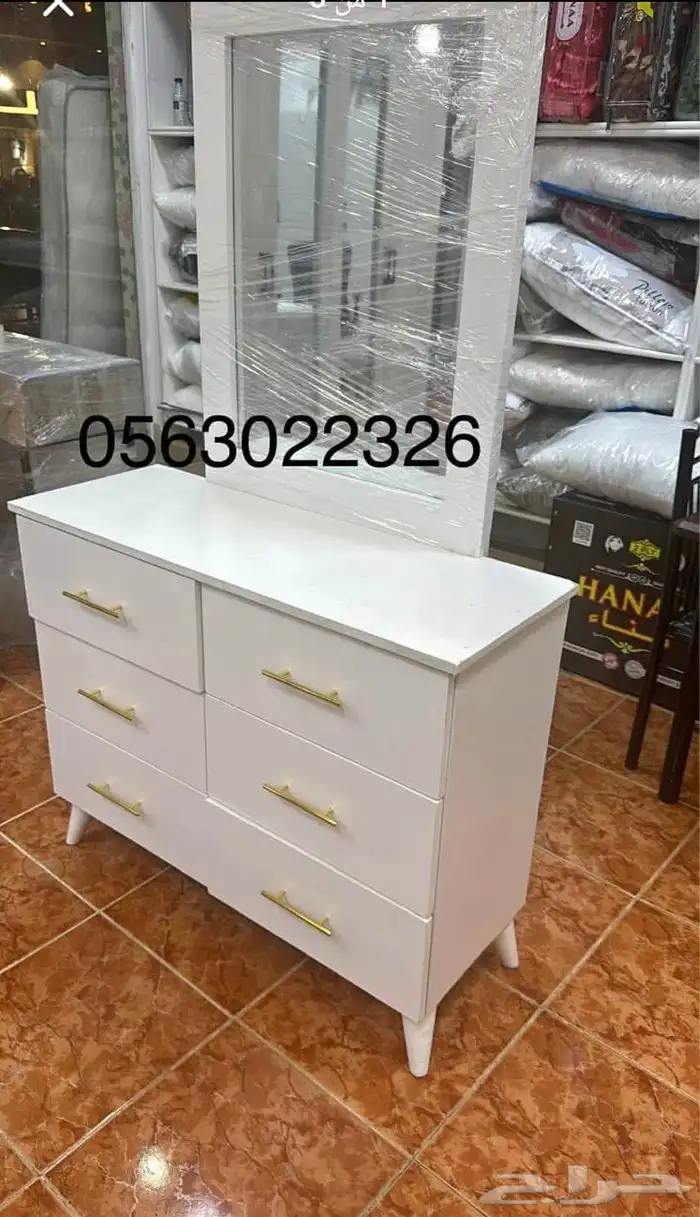 غرفة نوم كاملة  أثاث منزلي  سرير ودولاب وبطانيات 21