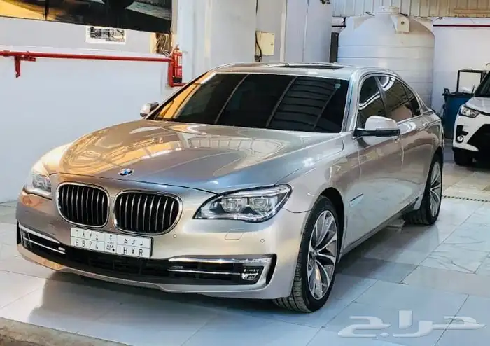 بي ام دبليو 750iL بحالة الوكالة ( مخزن ) 2014 0