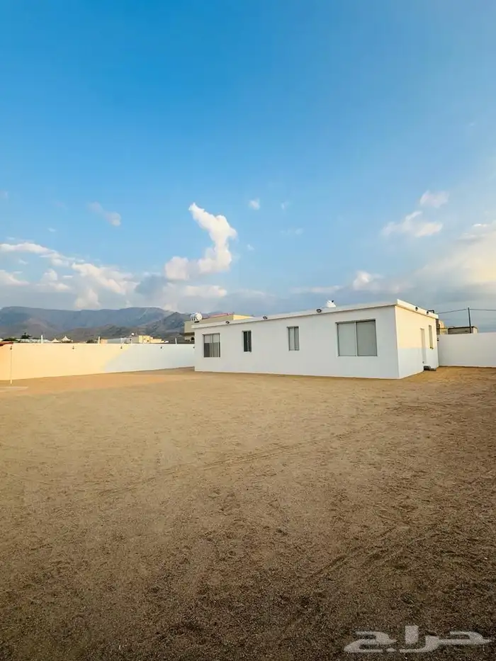 للبيع استراحه في وادي نعمان 0