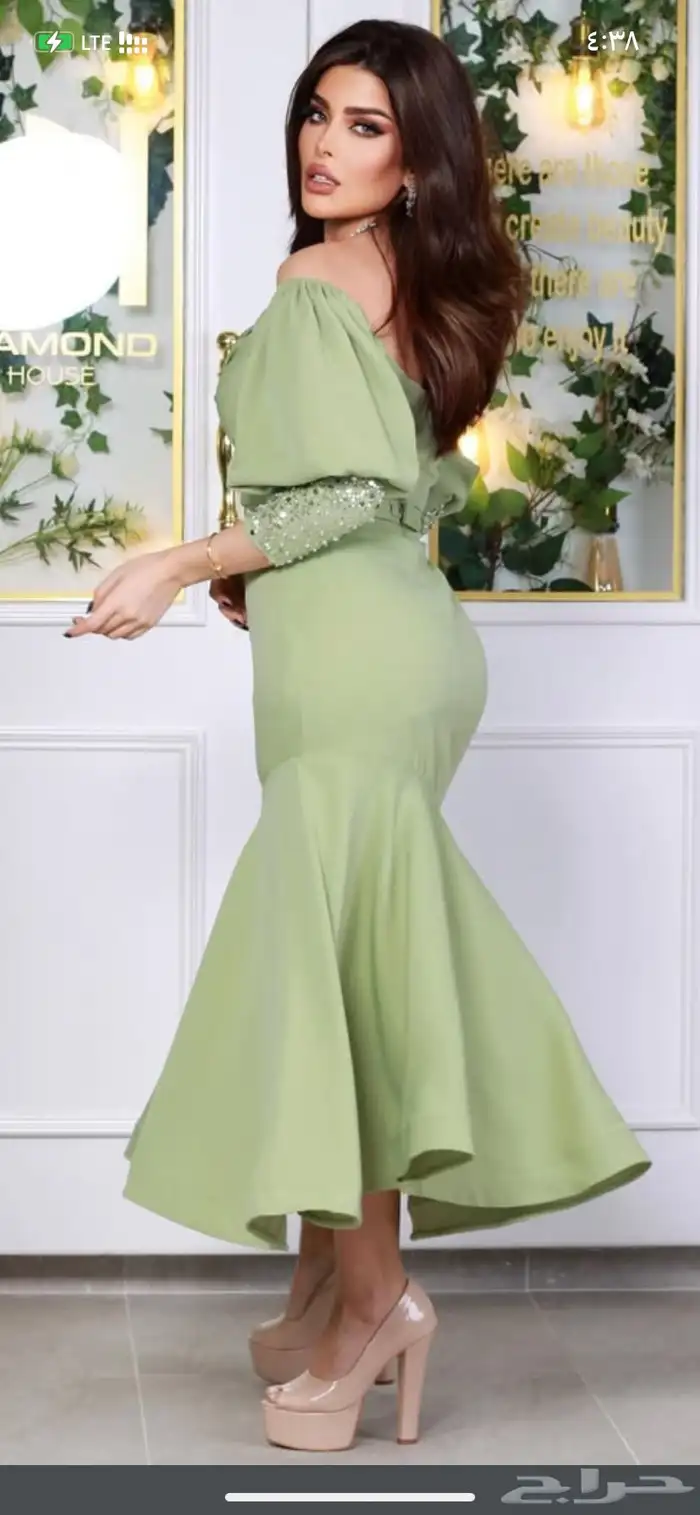 فستان من مصممه جديد لبسته 4 ساعات 1