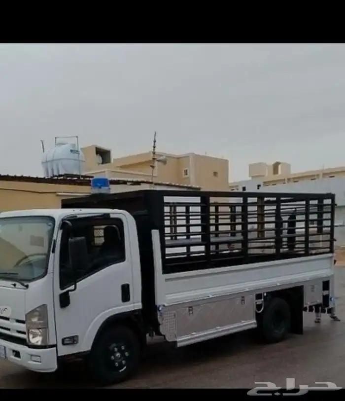 دينة لنقل العفش والاثاث ومواد البناء وجميع البضايع 0