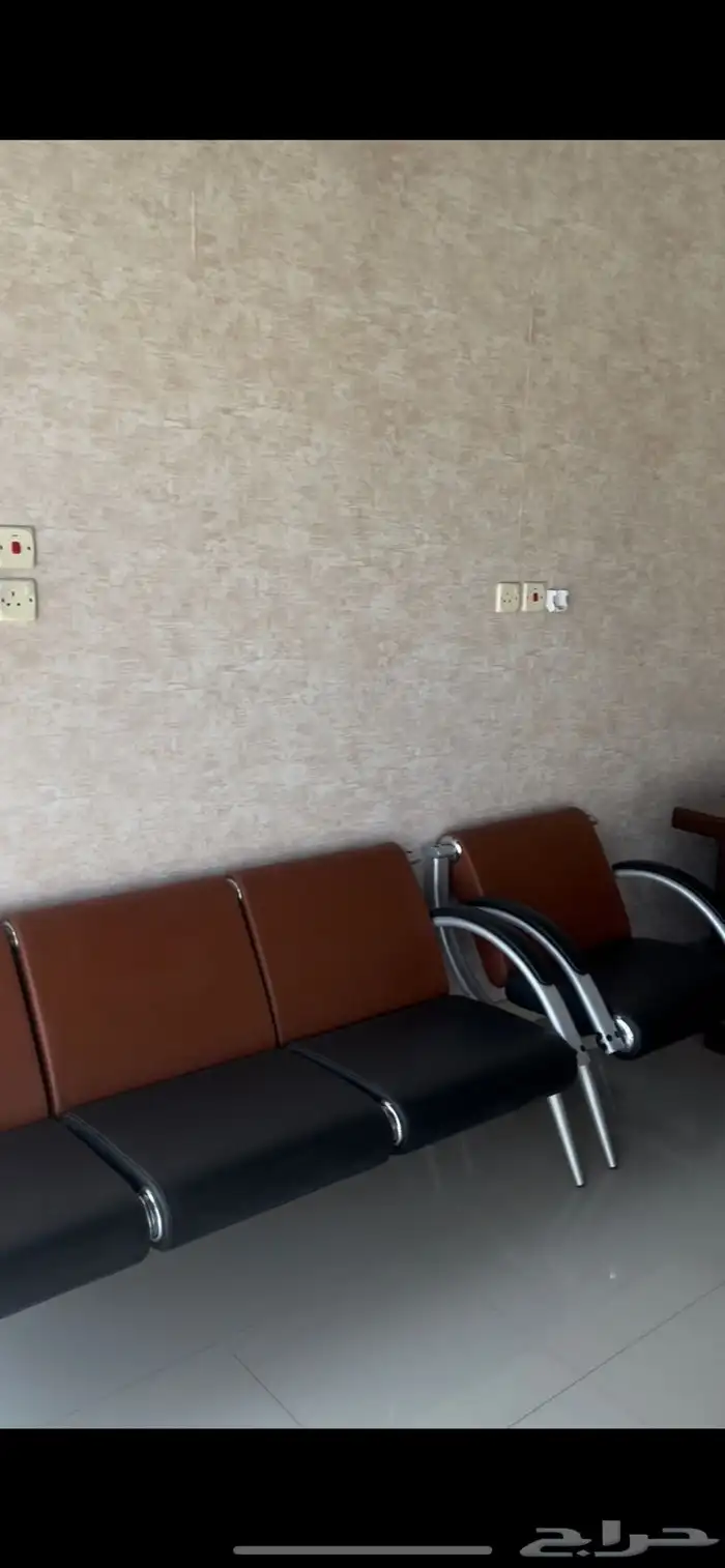 للتقبيل خدمات 0