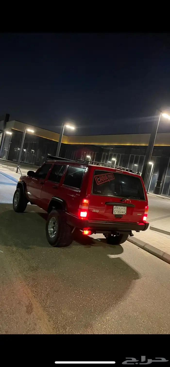 جيب شوروكي 2001 2