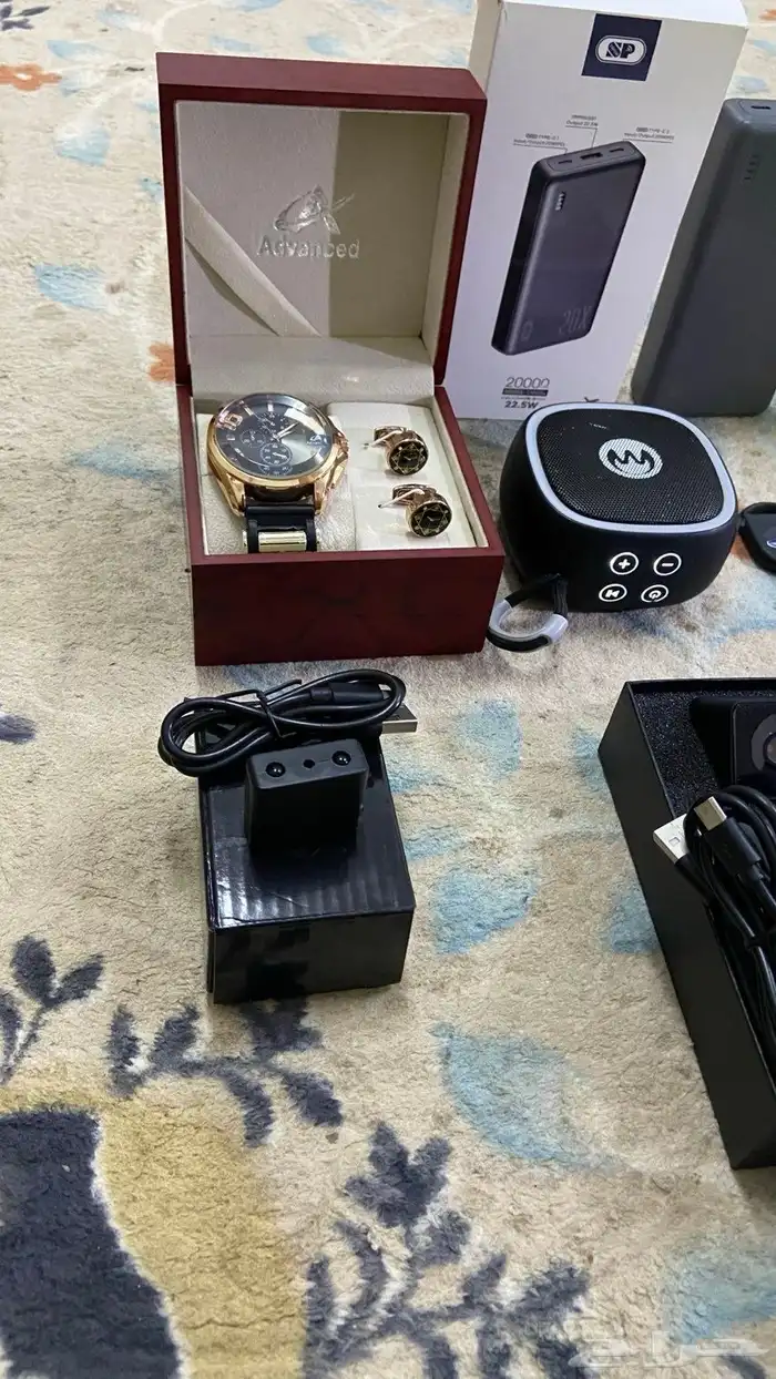 كميرات وبطاريات ومفتاح فورد وكاله للبيع 2