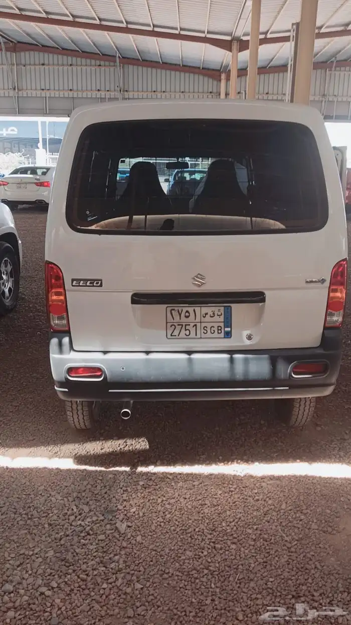 باص ايكو من سوزوكي للتنازل ( التقبيل ) 0