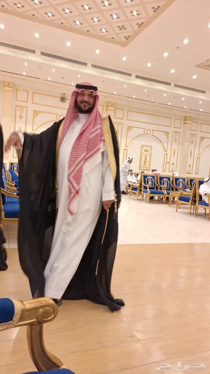 نحل بلدي للبيع للتواصل 1