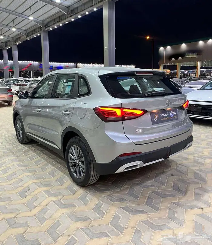 mg zs استاندر الشكل الجديد 2025 4