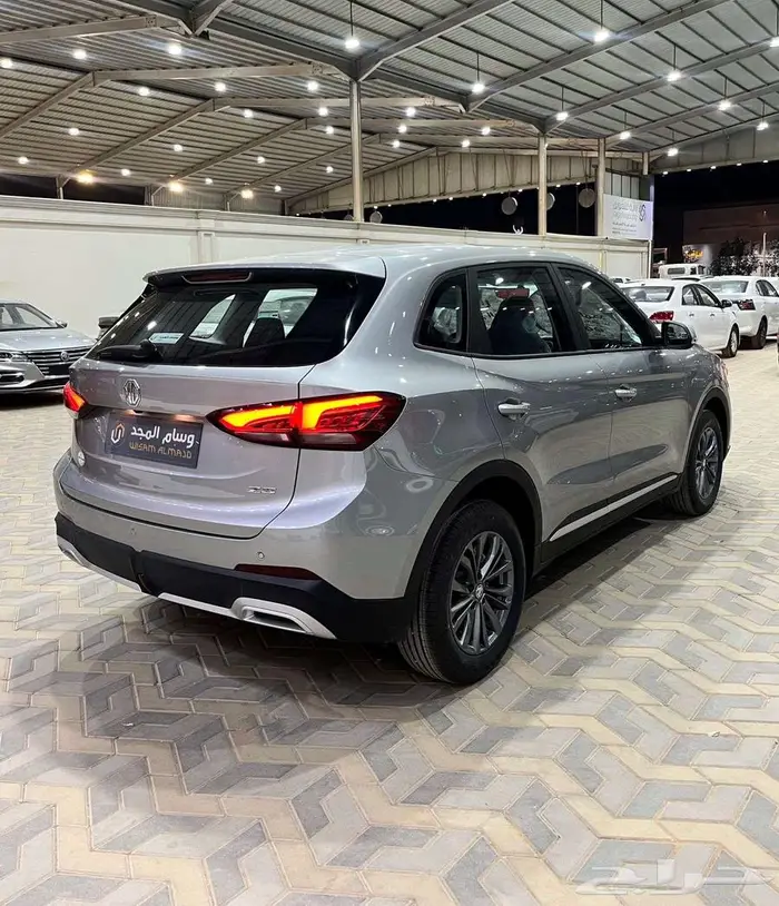 mg zs استاندر الشكل الجديد 2025 3