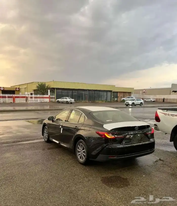 تويتا كامري بنزين استاندر 2025 - عروض الكاش والتقسيط 8