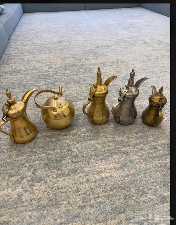 دلال6 وأباريق 3 للبيع نوعها السيف 5