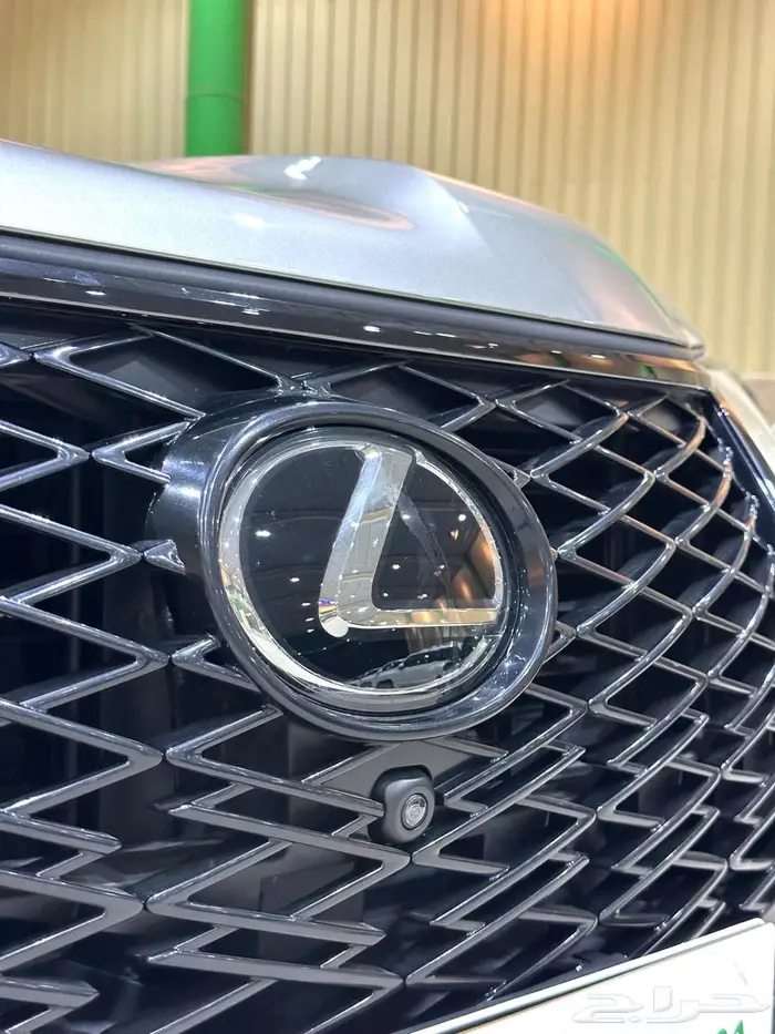 لكزس 2024 LX600 فئة اف سبورت عبداللطيف جميل. 34
