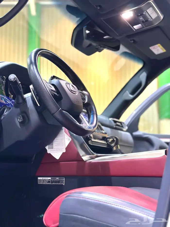 لكزس 2024 LX600 فئة اف سبورت عبداللطيف جميل. 20