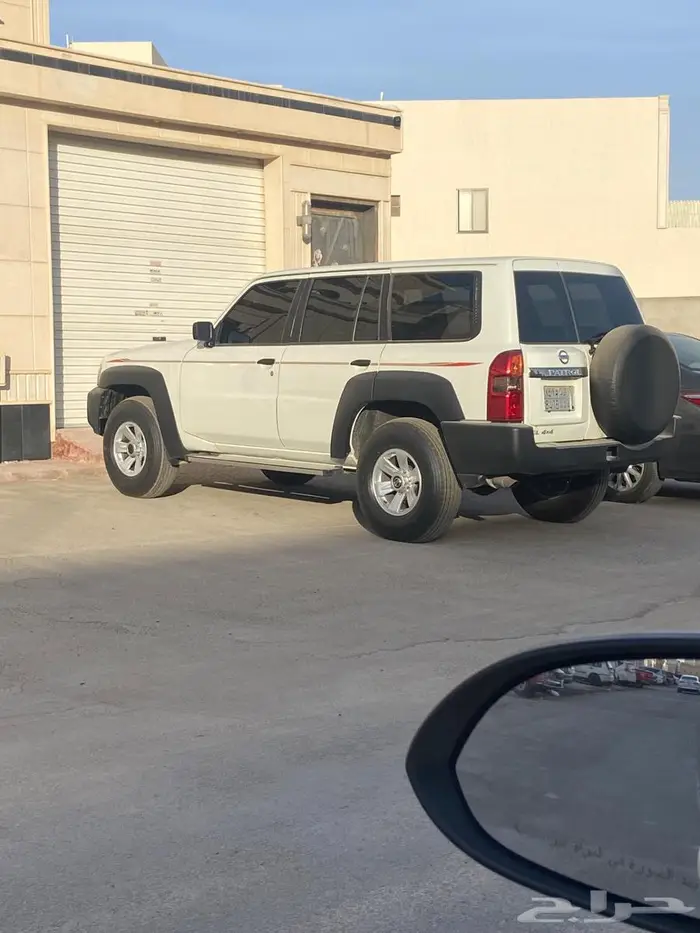 نيسان باترول مكينه 4500 ممشى 130 الف كيلو 0