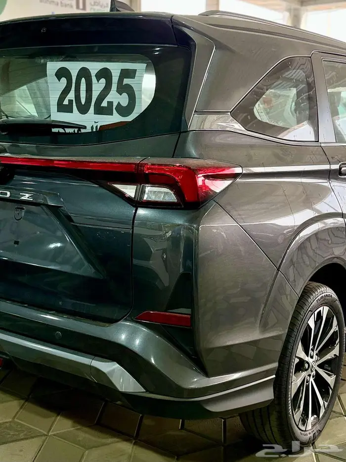 تويوتا فيلوز 2025 1