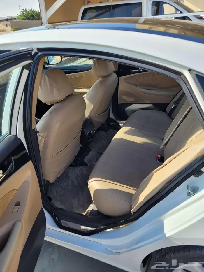 سوناتا 2012 قمة بالنظافة 16