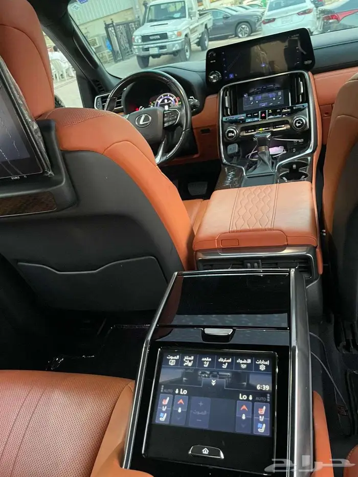 لكزس LX-600 VIP سعودي 2023 بلاك ادشن 32