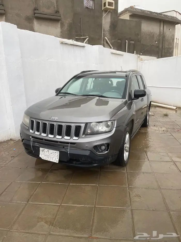 جيب كمباس 2014 تشليح او قطع غيار 0